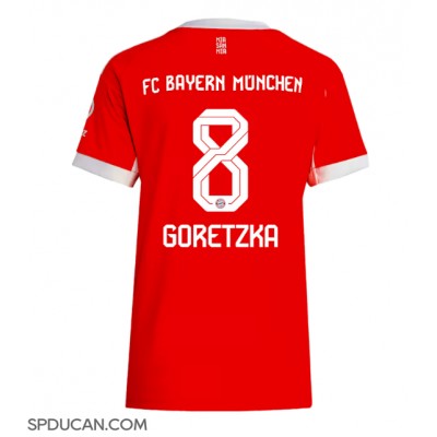 Zenski Nogometni Dres Bayern Munich Leon Goretzka #8 Domaci 2025-26 Kratak Rukav Zenski Nogometni Dres Bayern Munich Leon Goretzka #8 Domaci 2025-26 Kratak Rukav